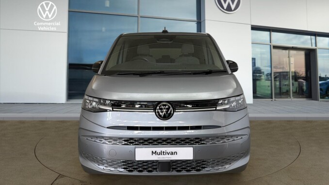 Volkswagen Multivan 1.5 TSI eHybrid Life 5dr 4MOTION DSG Estate - Image 7